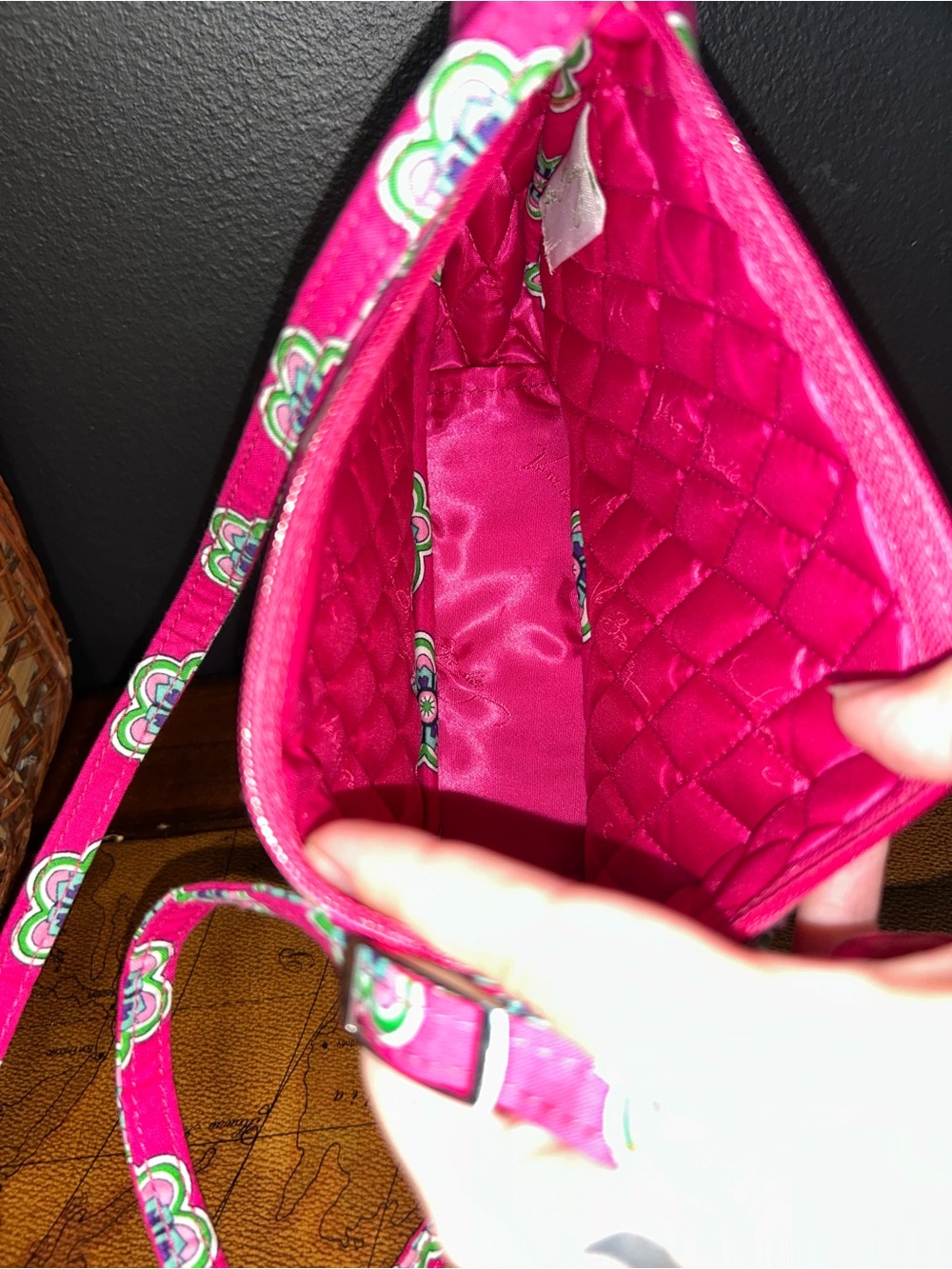 Vera Bradley Pink Swirls Flowers Quilted hipster crossbody purse - Picture 7 of 10